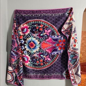 Johnny Was Vibrant Floral Patterned beach blanket. NWOT